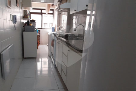 Apartamento à venda com 2 quartos em Moema, São Paulo, SP