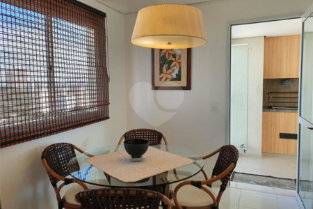 Apartamento à venda com 4 suítes em Jardim Marajoara, São Paulo, SP