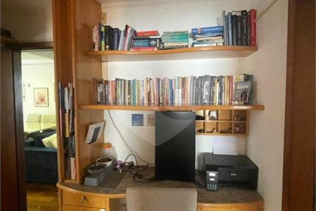 Apartamento à venda com 3 quartos, sendo 1 suíte, em Chácara Inglesa, São Paulo, SP