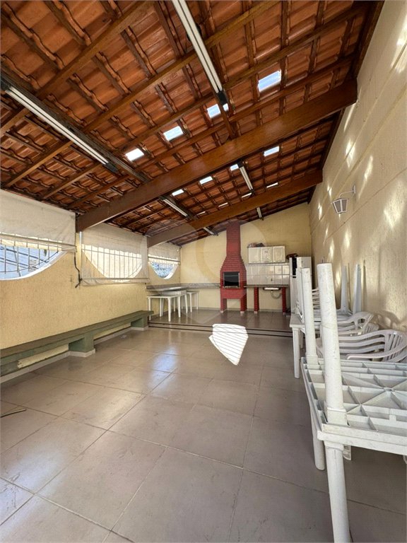 Casa à venda com 3 quartos, sendo 1 suíte, no condomínio Villagio Staluccia, São Paulo - SP
