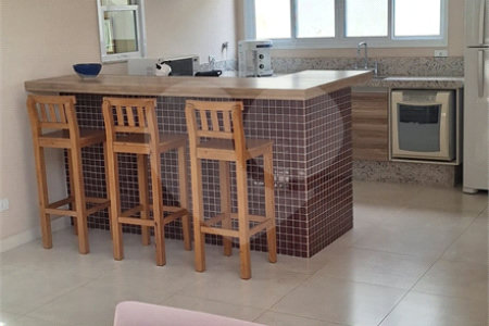 Casa à venda com 3 suítes em Condomínio Flamboyant-b, Atibaia, SP