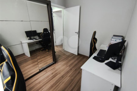 Apartamento à venda com 2 quartos em Jardim João XXIII, São Paulo, SP
