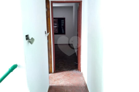Sobrado à venda com 2 quartos em Vila Hamburguesa, São Paulo, SP