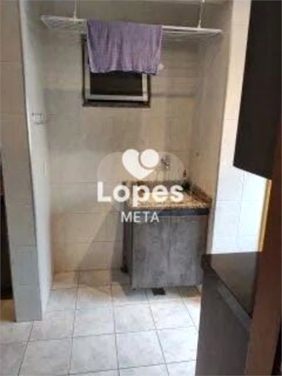 Apartamento à venda com 3 quartos, sendo 1 suíte, em Parque Residencial Aquarius, São José dos Campos, SP