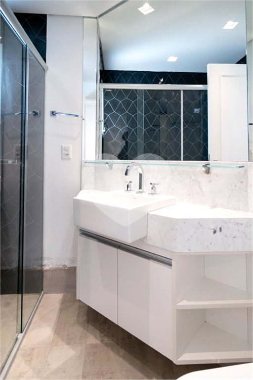 Apartamento à venda com 2 quartos, sendo 1 suíte, em Campo Belo, São Paulo, SP