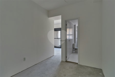 Apartamento à venda com 4 suítes em Chácara Santo Antônio, São Paulo, SP