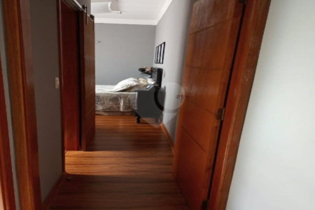Casa à venda com 3 quartos, sendo 1 suíte,  em Vila Monumento, São Paulo, SP