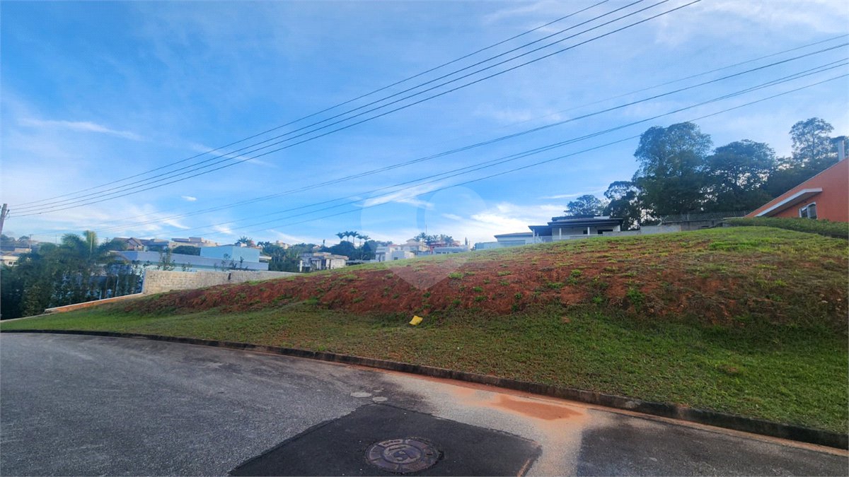 Terreno à venda no condomínio Villaggio Paradiso, Itatiba - SP