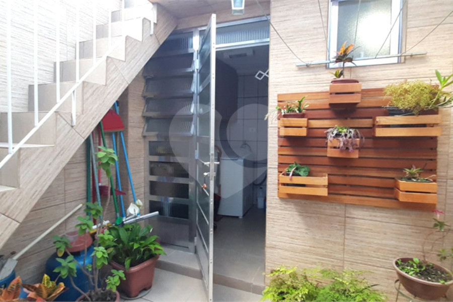 Sobrado à venda com 2 quartos em Vila Nova Mazzei, São Paulo, SP