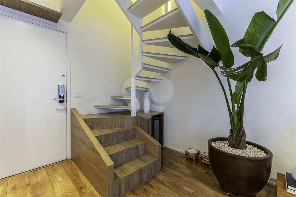Duplex à venda com 1 suíte em Vila Nova Conceição, São Paulo, SP