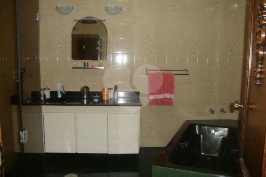 Sobrado à venda com 3 quartos, sendo 1 suíte, em Jardim Franca, São Paulo, SP
