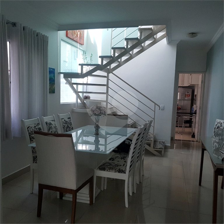 Sobrado à venda com 3 quartos, sendo 2 suítes, em Santana, São Paulo, SP
