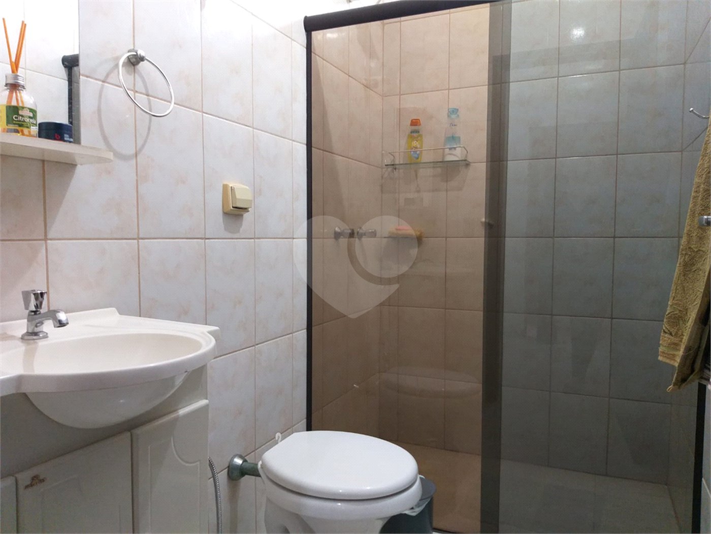 Casa à venda com 3 quartos, sendo 2 suítes, em Jardim das Estações (vila Xavier), Araraquara, SP