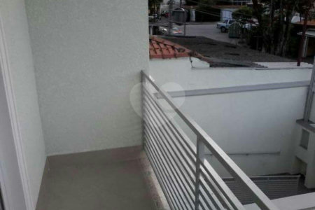Casa Térrea à venda com 3 suítes em Jardim Bonfiglioli, São Paulo, SP