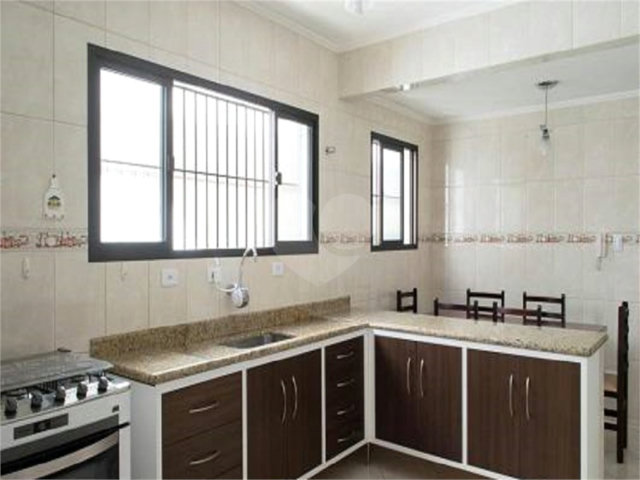 Sobrado à venda com 2 quartos em Vila Paulicéia, São Paulo, SP