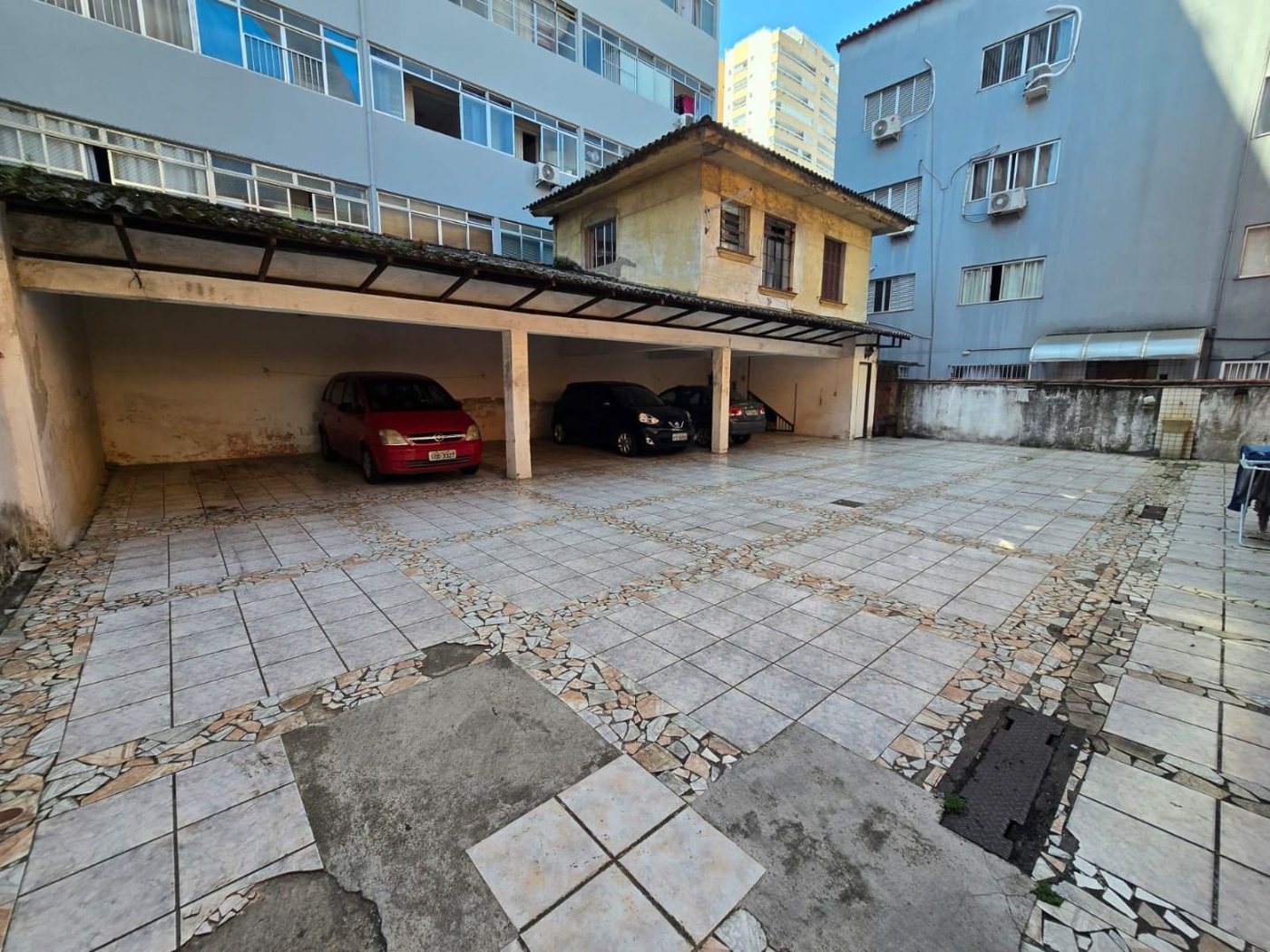 Prédio à venda, 1072 m² por R$ 360.000,00 - Centro - São Vicente/SP