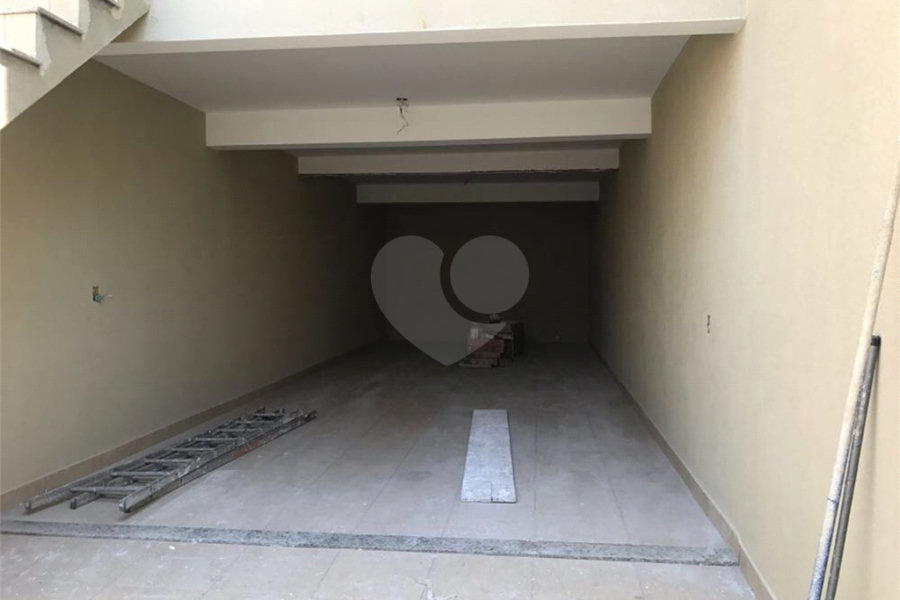 Sobrado à venda com 3 quartos, sendo 1 suíte, em Tremembé, São Paulo, SP