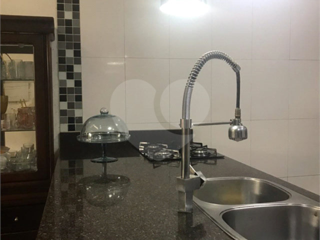 Sobrado à venda com 3 quartos, sendo 1 suíte,  em Jaraguá, São Paulo, SP