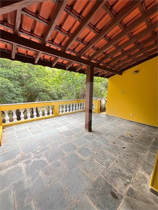 Chácara à venda com 3 quartos, sendo 1 suíte, em Bosque, Vinhedo, SP