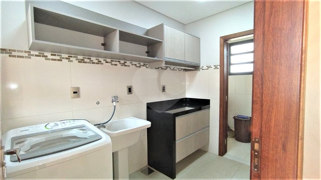 Chácara à venda com 6 quartos, sendo 4 suítes,  em Pinheirinho, Vinhedo, SP