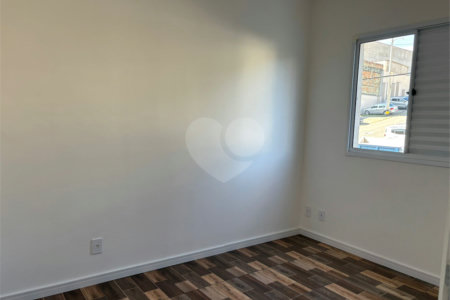 Apartamento à venda com 2 quartos em Jardim Rodrigues Alves, Ferraz de Vasconcelos, SP