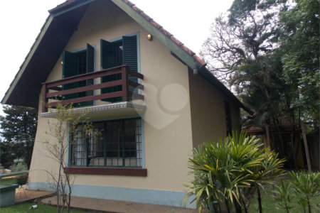 Sobrado para alugar com 3 quartos, sendo 1 suíte, em Condomínio Portal dos Nobres, Atibaia, SP