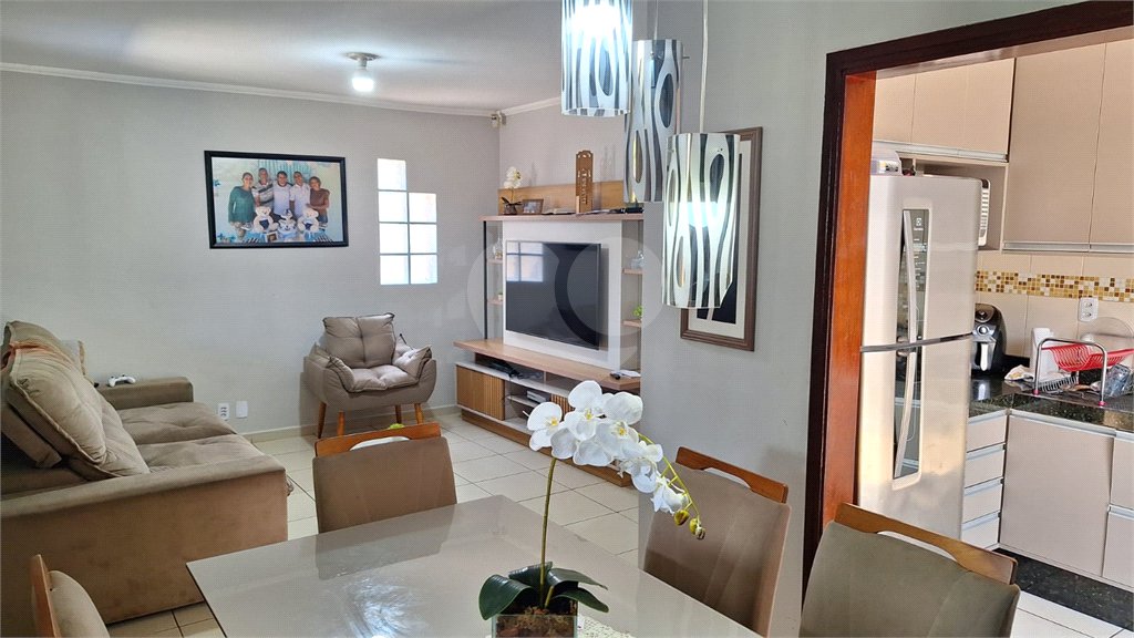 Casa à venda com 3 quartos em Parque Ouro Fino, Sorocaba, SP
