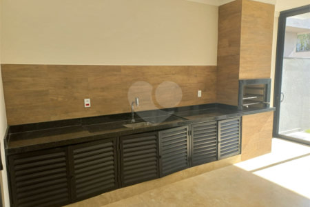 Casa à venda com 3 suítes no condomínio Reserva Real, Paulínia - SP