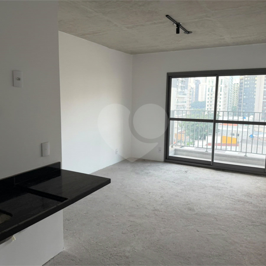 Apartamento à venda com 1 quarto em Indianópolis, São Paulo, SP