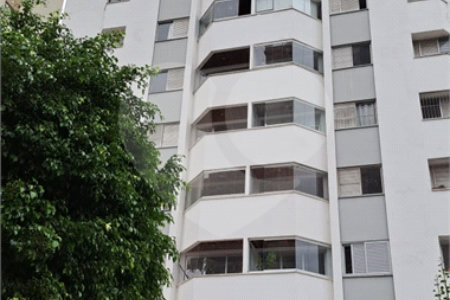 Apartamento à venda com 3 quartos, sendo 1 suíte, em Vila Mariana, São Paulo, SP