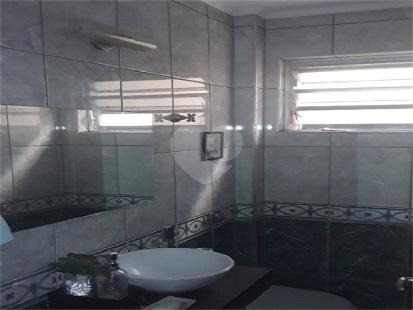 Sobrado à venda com 3 quartos, sendo 1 suíte, em Vila Guilherme, São Paulo, SP