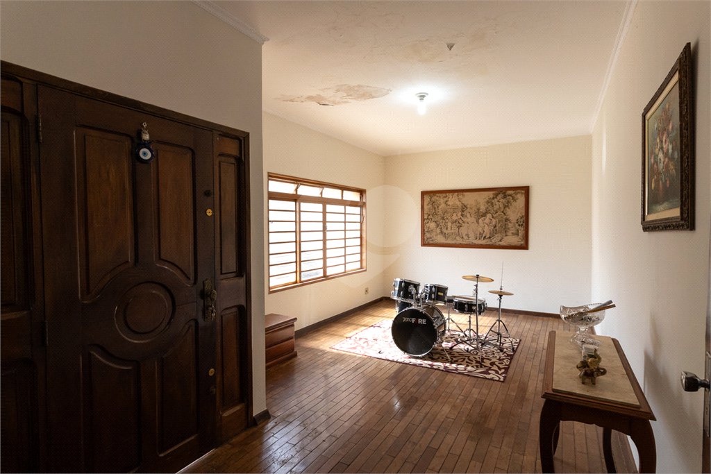 Casa à venda com 3 quartos, sendo 1 suíte, em Jardim São Luiz, Ribeirão Preto, SP