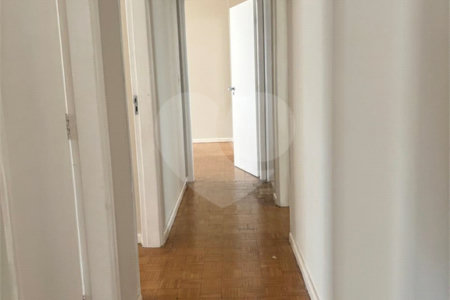 Apartamento à venda ou para alugar com 4 quartos, sendo 1 suíte, no Centro, Ribeirão Preto, SP