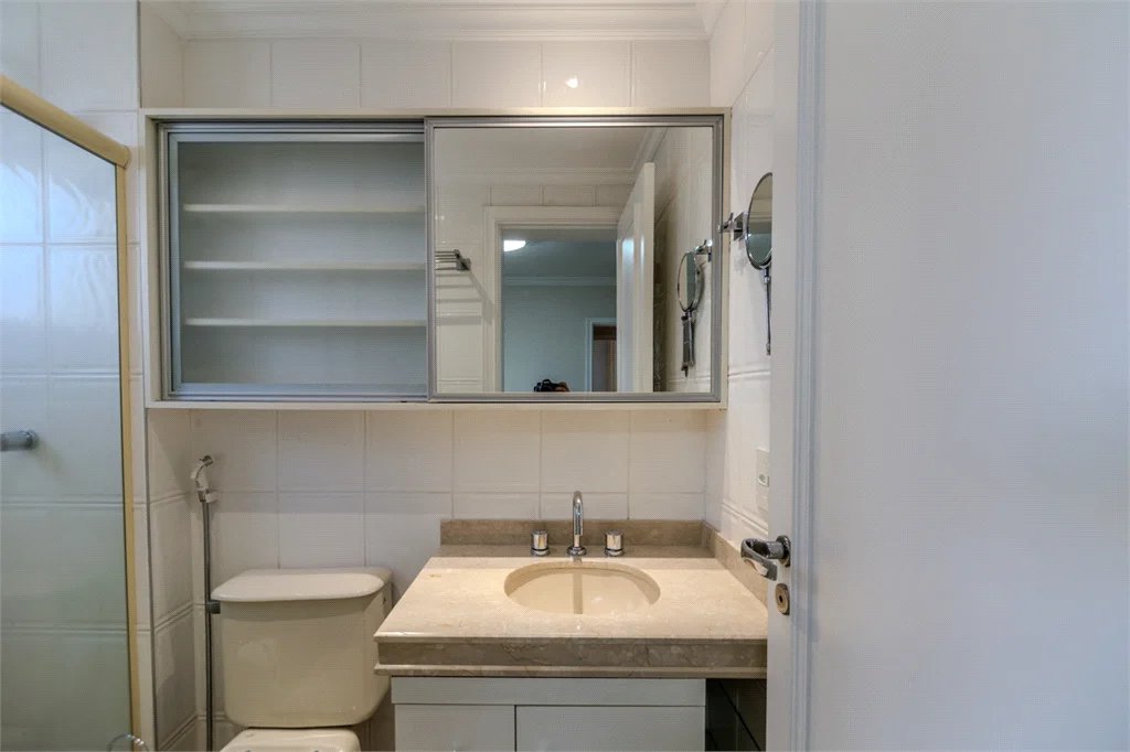 Apartamento à venda com 4 suítes em Paraíso do Morumbi, São Paulo, SP