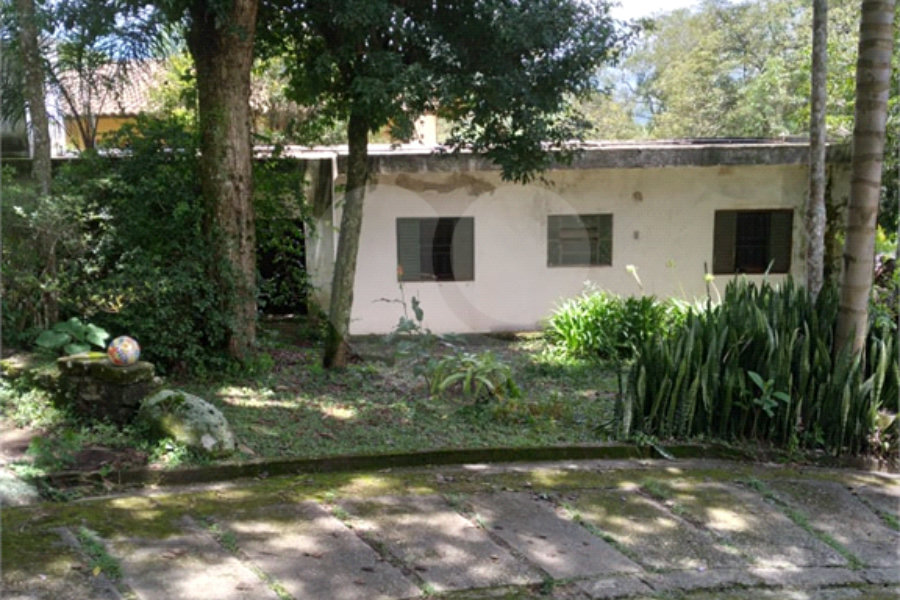 Casa à venda com 3 quartos, sendo 1 suíte, em Serra da Cantareira, Mairiporã, SP