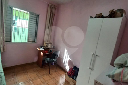 Casa Térrea à venda com 3 quartos em Jardim Maria Virginia, São Paulo, SP