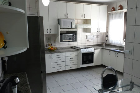 Apartamento à venda ou para alugar com 3 quartos, sendo 1 suíte, em Saúde, São Paulo, SP