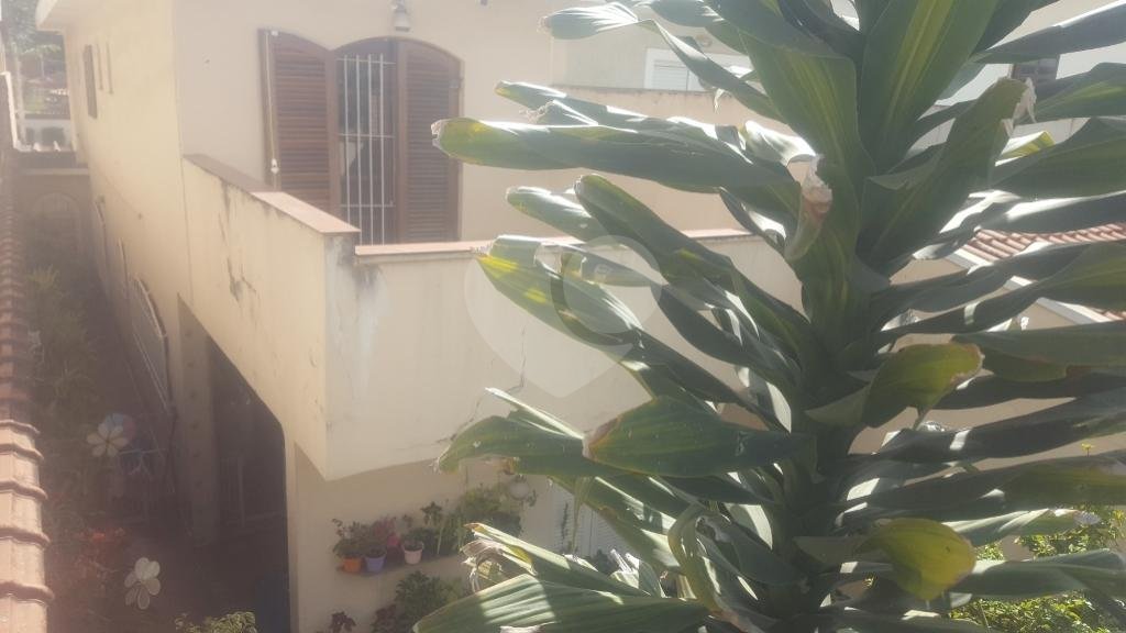 Casa à venda com 3 quartos, sendo 1 suíte, no condomínio Residencial Tremembé, São Paulo - SP