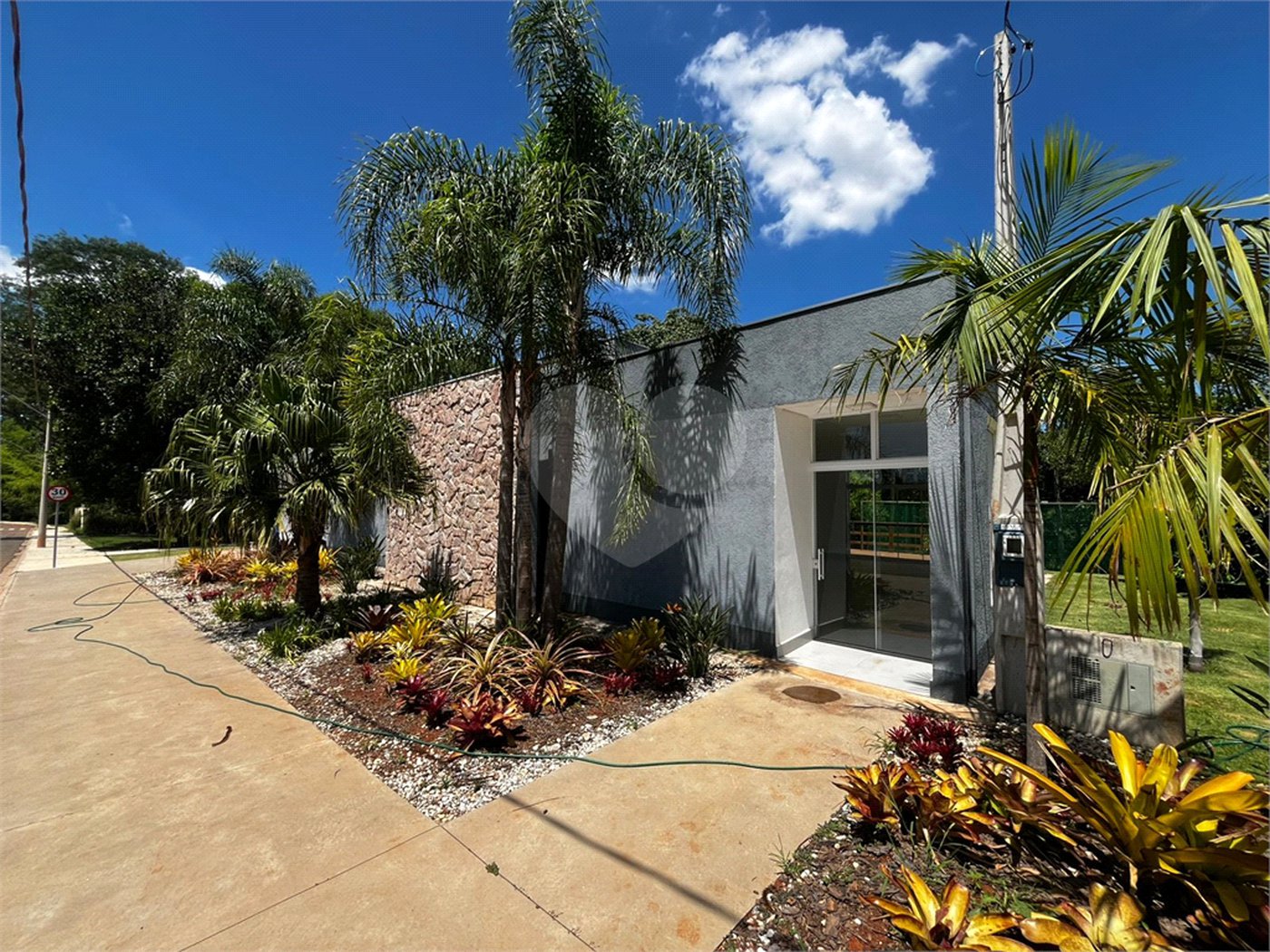 Terreno à venda no condomínio Residencial Quinta das Palmeiras, Itapetininga - SP