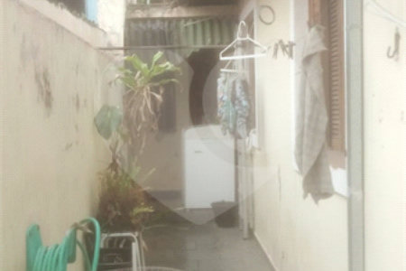 Sobrado à venda com 3 quartos, sendo 1 suíte,  em Vila Universitária, São Paulo, SP