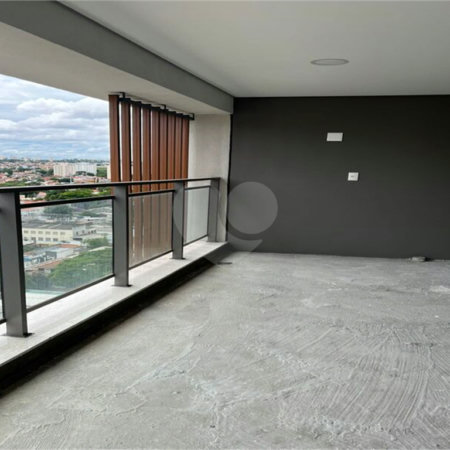 Apartamento à venda com 3 suítes em Campo Belo, São Paulo, SP