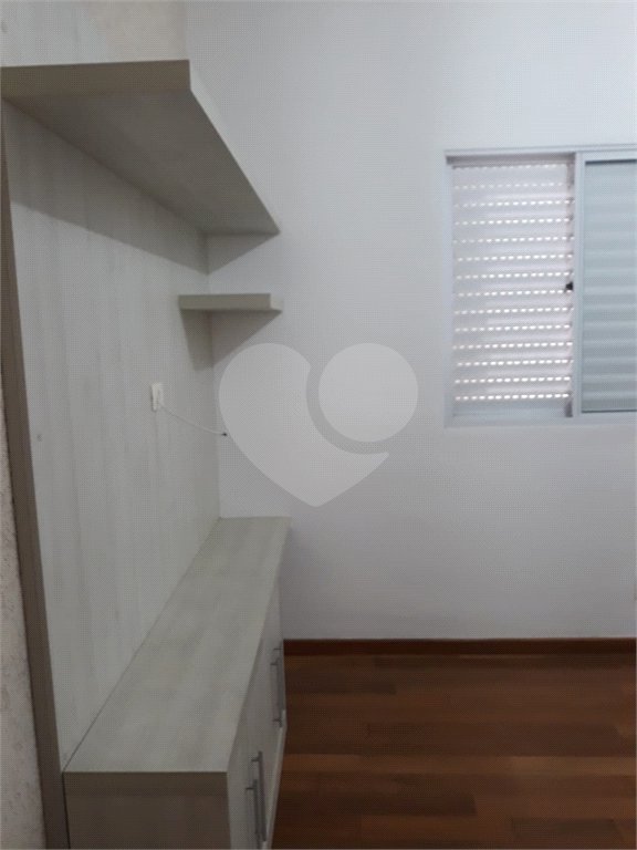Apartamento à venda ou para alugar com 2 quartos, sendo 1 suíte, em Jardim Carambeí, São Roque, SP