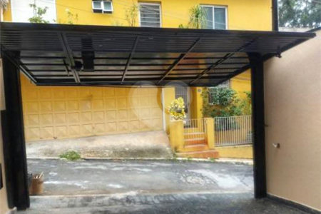Sobrado à venda com 3 suítes em Santa Teresinha, São Paulo, SP