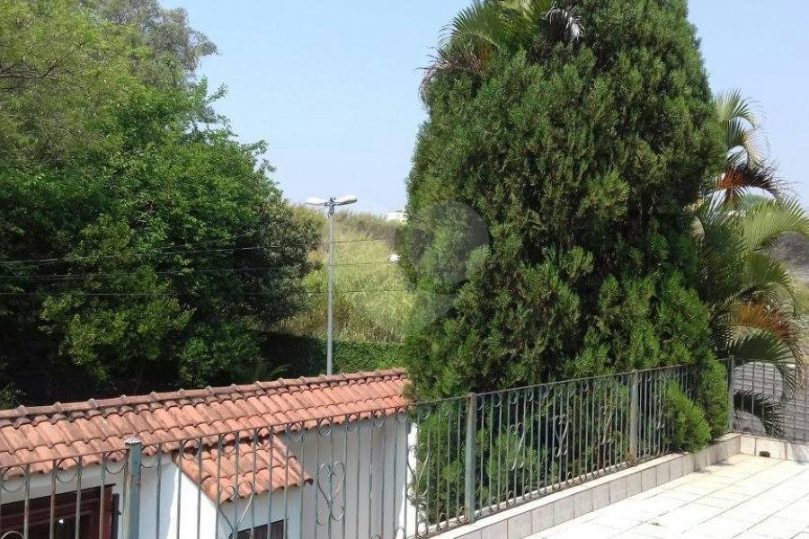 Sobrado à venda com 4 quartos, sendo 2 suítes, em City Recanto Anastácio, São Paulo, SP