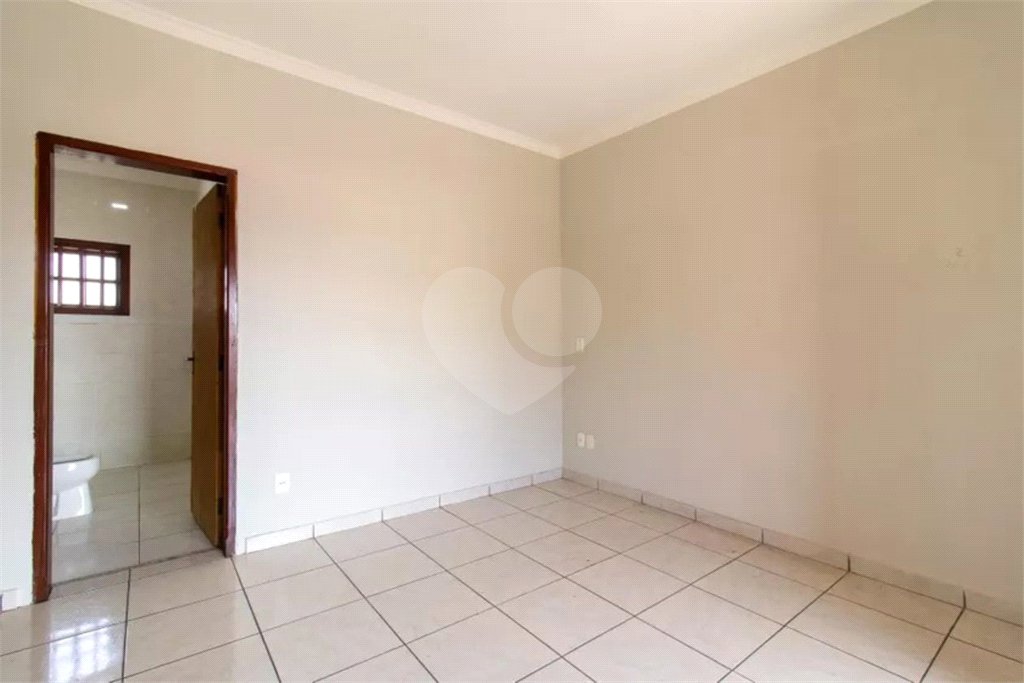 Casa à venda com 4 quartos, sendo 2 suítes, em Parque Industrial, Campinas, SP