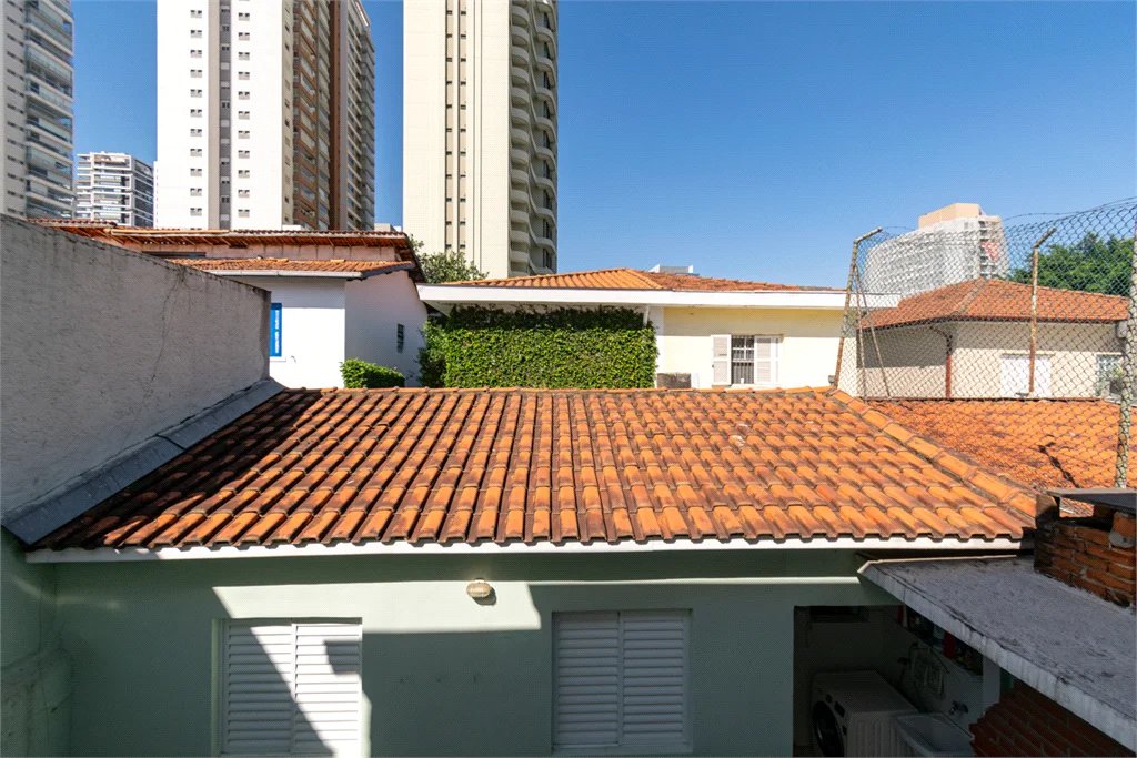 Sobrado à venda com 3 quartos, sendo 1 suíte,  em Cidade Monções, São Paulo, SP
