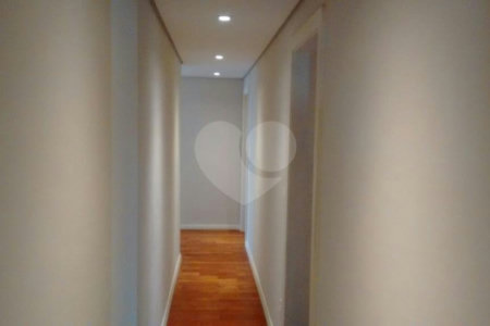 Apartamento à venda com 3 suítes em Jardim da Saúde, São Paulo, SP