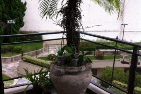 Apartamento à venda com 4 suítes em Real Parque, São Paulo, SP