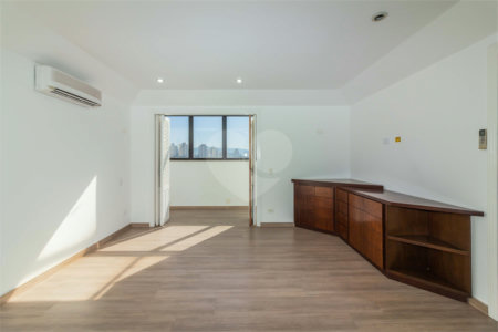 Duplex à venda com 1 quarto, sendo 3 suítes, em Vila Paulicéia, São Paulo, SP