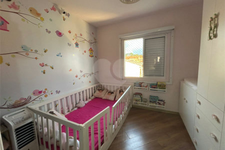 Casa à venda com 3 quartos, sendo 1 suíte, no condomínio Residencial Villa Felicitá Ii, São Paulo - SP